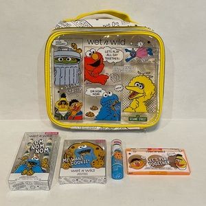 NEW Sesame Street Wet-N-Wild Makeup Lot x5 Pieces Bag Bronzer Mirror NWT